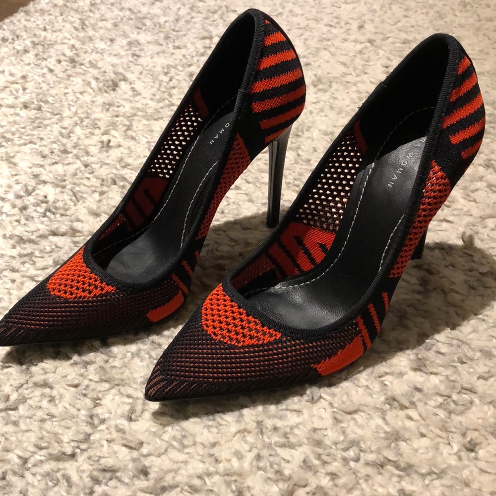 Zara high heels size 6. Black and orange/red.